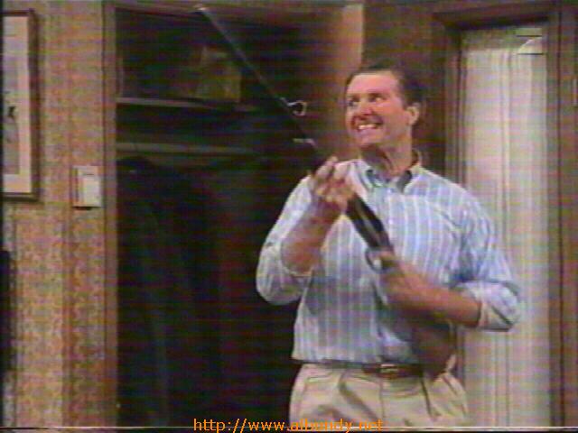 http://albundy.net/episodes/season_2/22/222_00040.jpg
